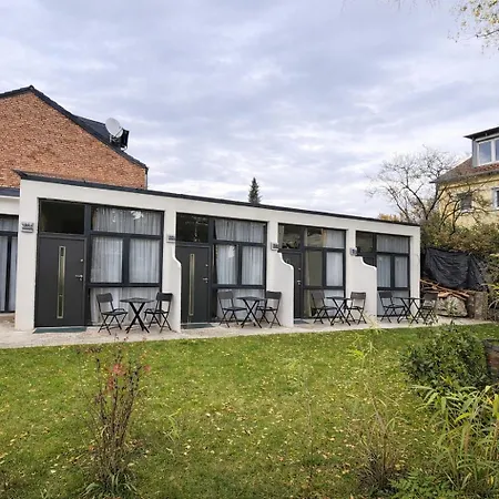 Baadenbergerstay A Lägenhetshotell Köln